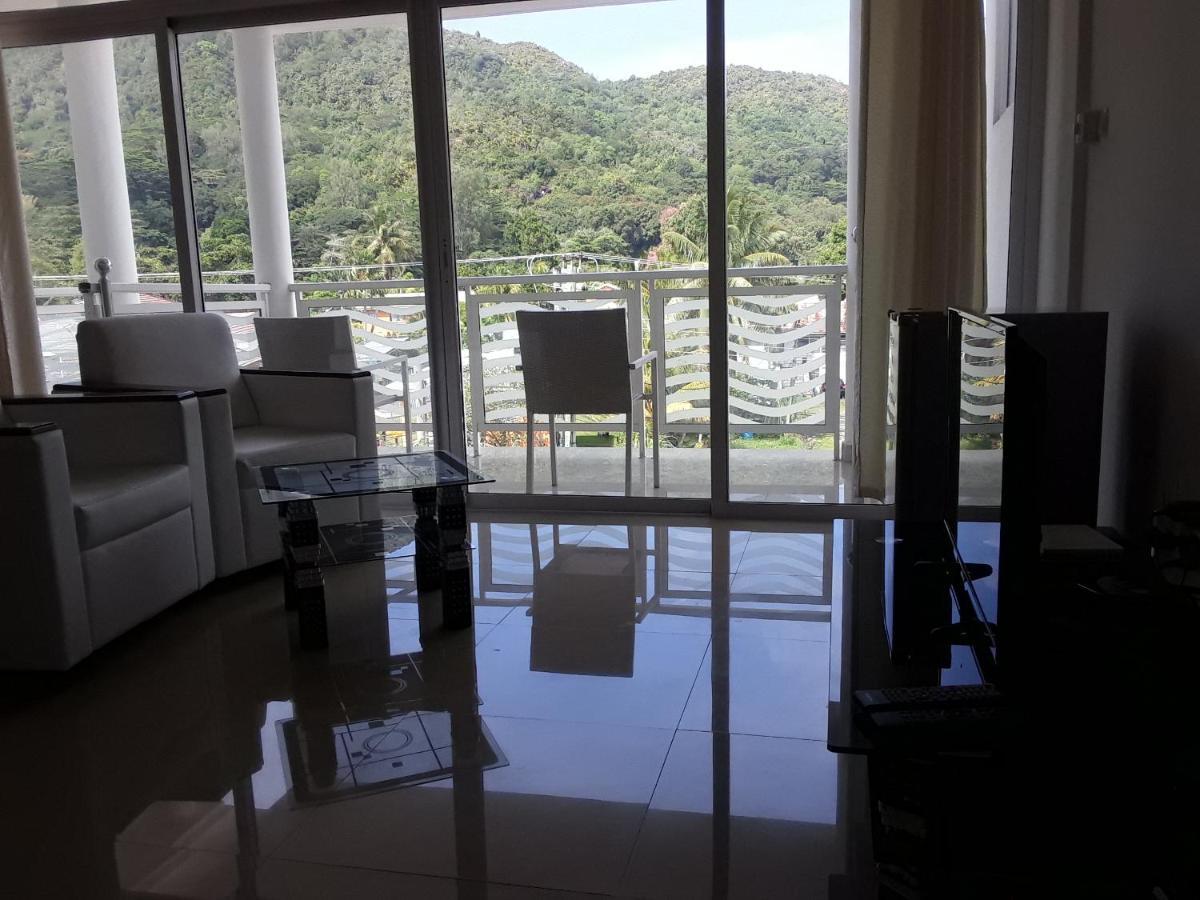 Diamond Plaza Ξενοδοχείο Grand Anse  Εξωτερικό φωτογραφία